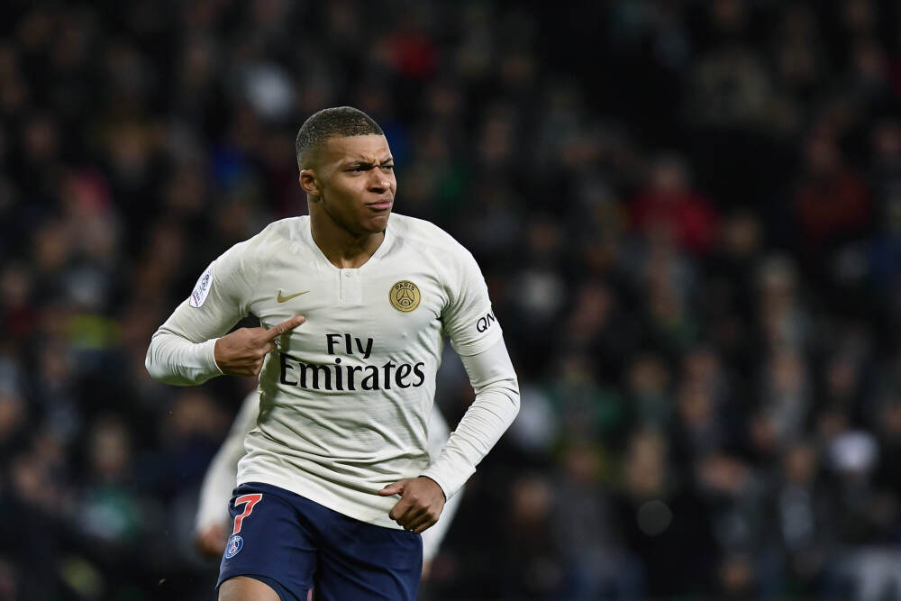 行业翘楚齐聚“中国光谷” 共话人工智能产业发展